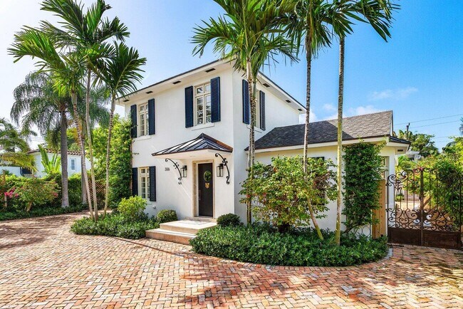 Building Photo - 306 Cordova Rd