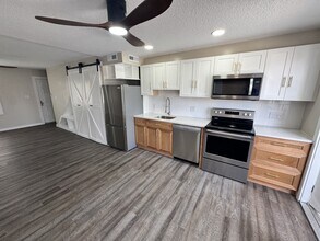 Building Photo - 55 Needle Blvd