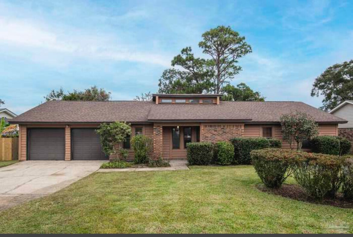 4420 Eastpointe Dr, Pensacola, FL 32514 House Rental in Pensacola, FL