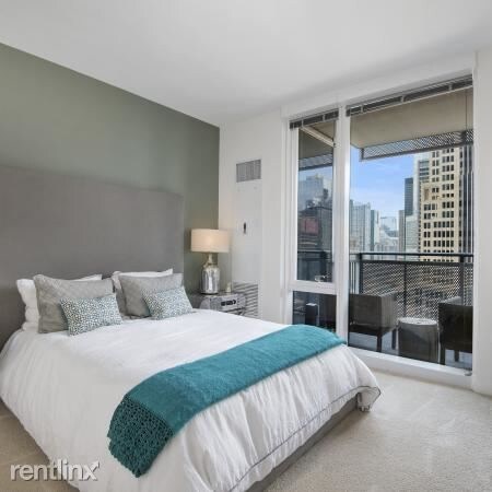 Foto del edificio - 338 E North Water St