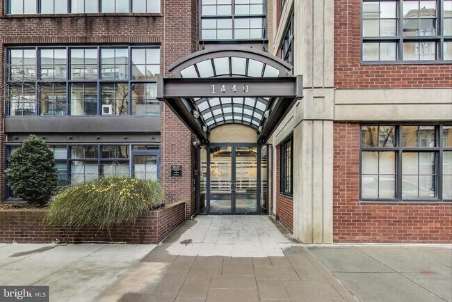 Foto del edificio - 1440 Church St NW