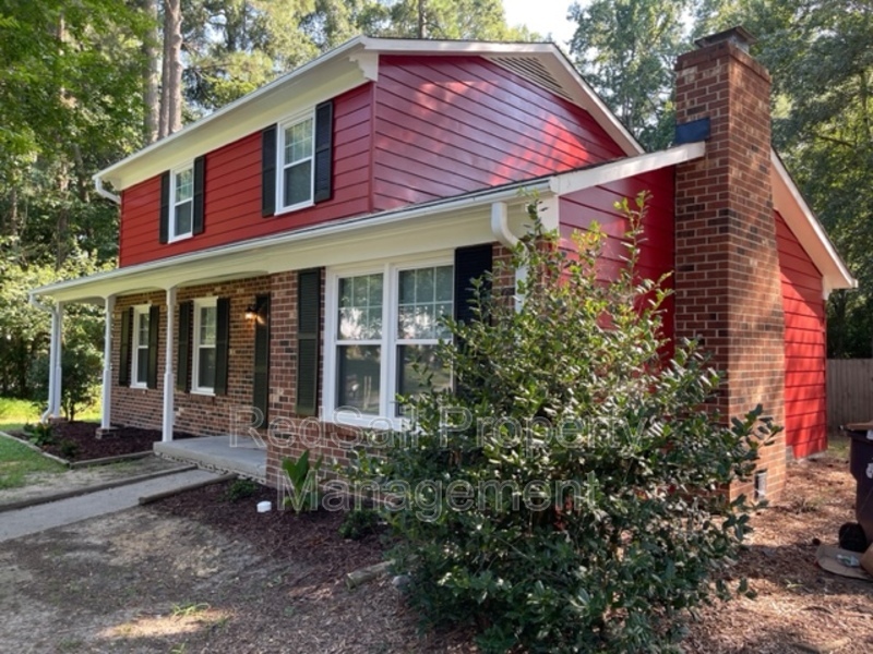 Primary Photo - 5492 Olde Towne Rd