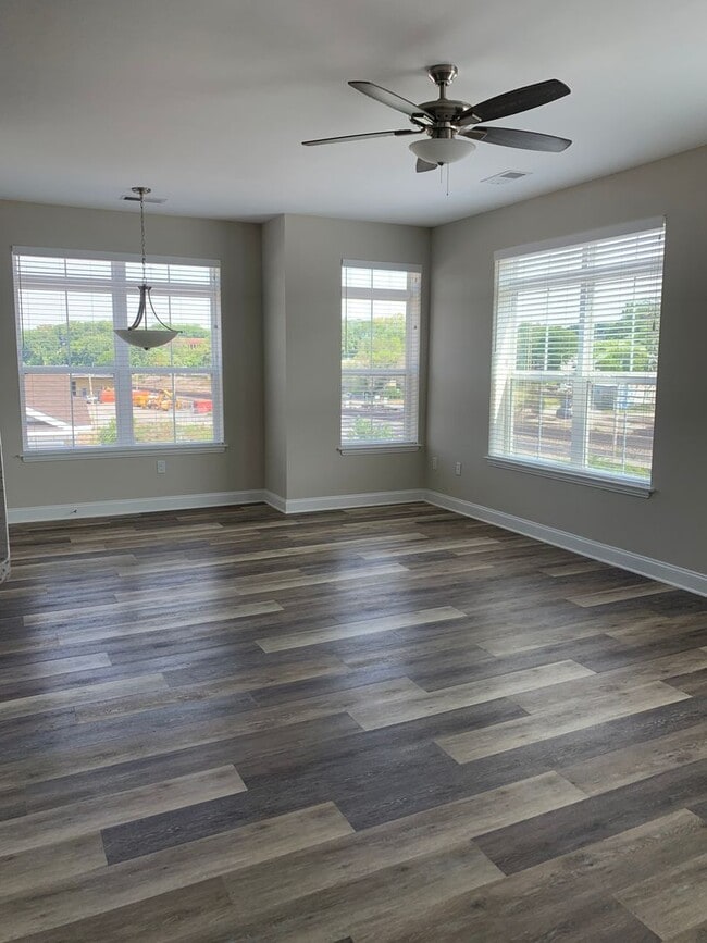 Interior Photo - One Dutchess Luxury Waterfront 1, 2, & 3 Bedroom Apartments homes