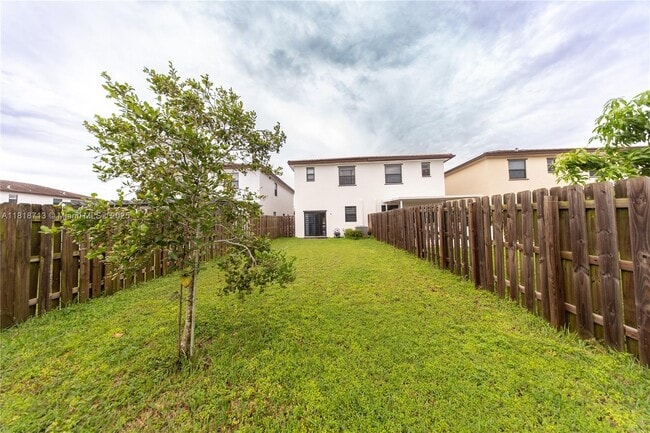Building Photo - 24967 SW 108th Ave