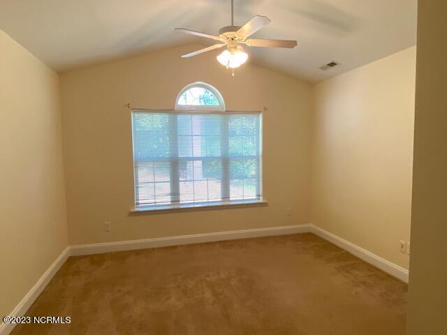 Building Photo - 113 Red Bird Ln