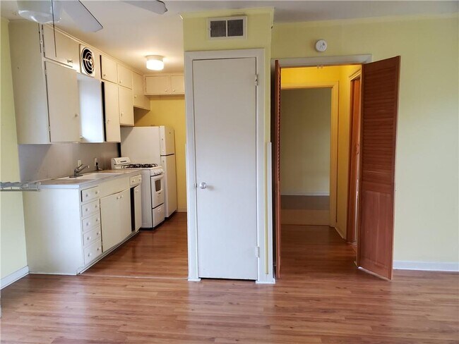 Foto del edificio - 3202 Grooms St