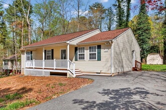 Building Photo - 11530 Tomahawk Trail W