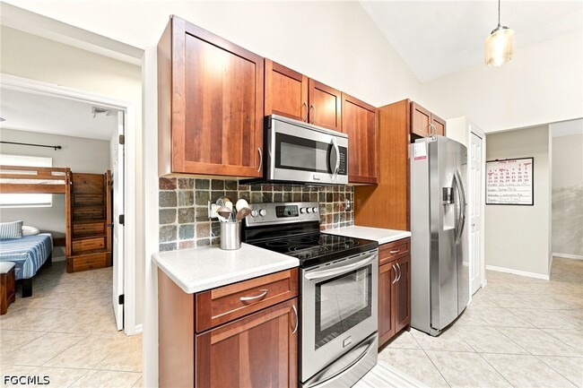 Building Photo - 18918 Cypress View Dr