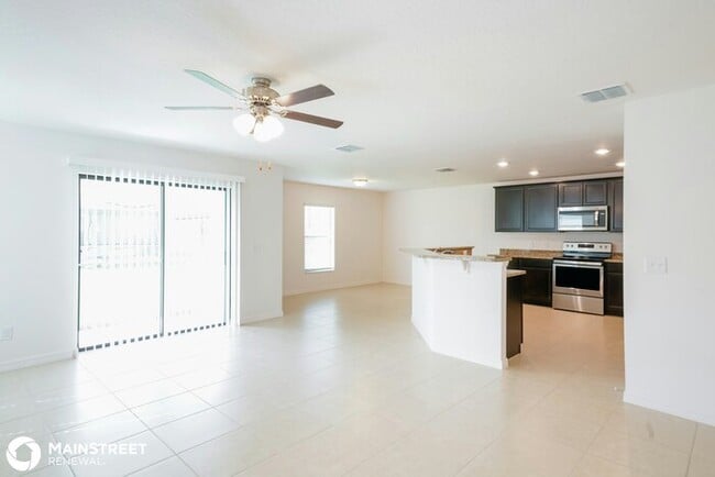 Building Photo - 2207 Caspian Dr, Lakeland, FL 33805