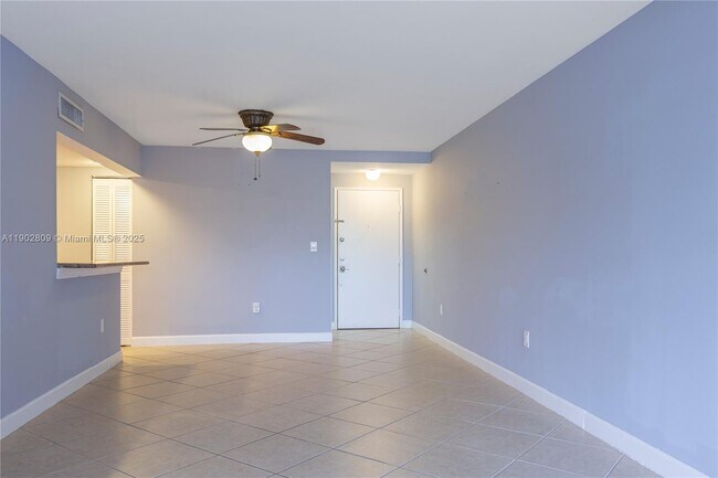 Building Photo - 10257 NW 9th St Cir