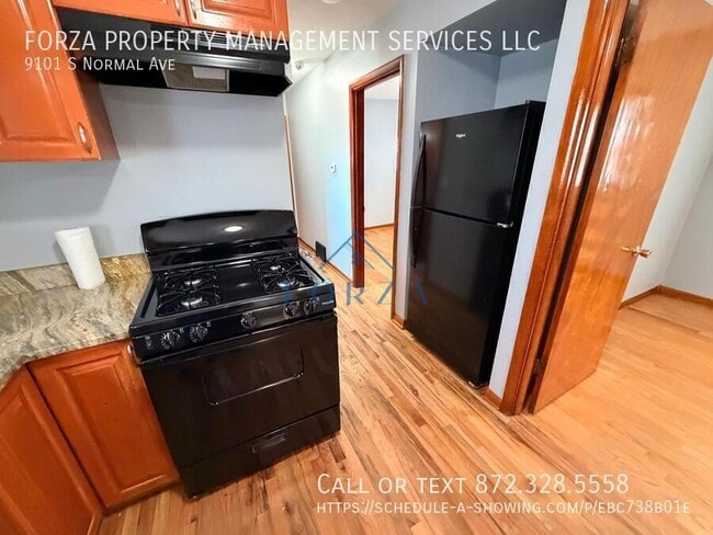 Foto del edificio - 9101 S Normal Ave