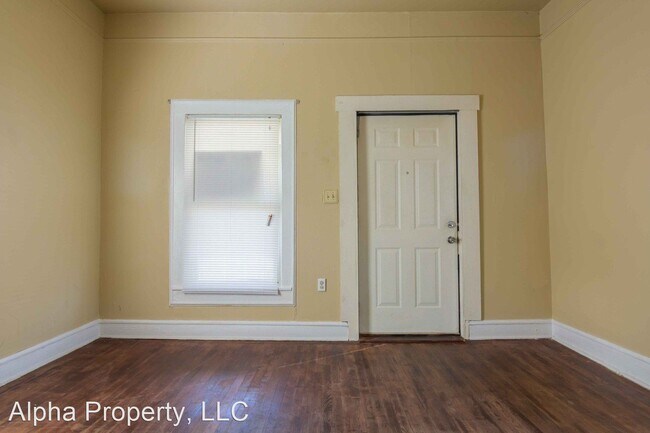 Foto del edificio - 1 br, 1 bath House - 109 4th Street
