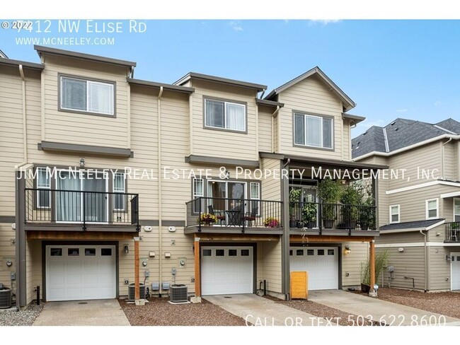 Building Photo - 7412 NW Elise Ave