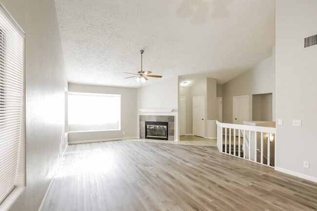 Foto del edificio - 16810 S 29th Pl