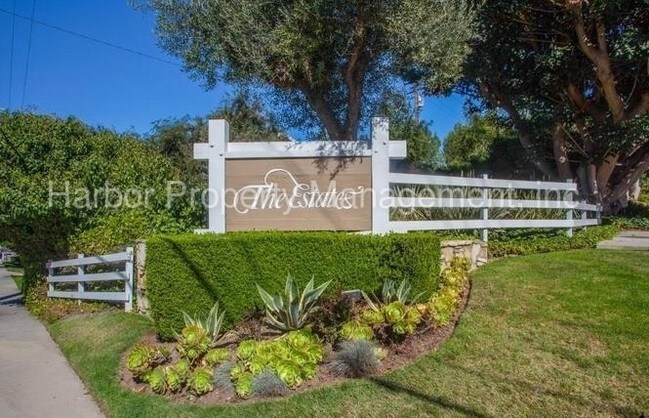 Foto del edificio - 3604 W Estates Ln