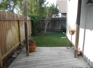 Foto del edificio - 2475 Inglewood Drive Lodi CA 95242