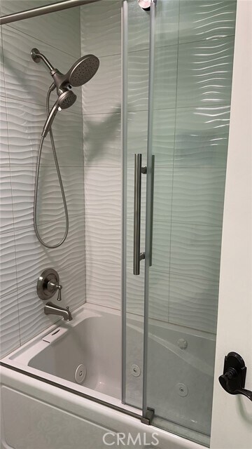 Foto del edificio - 23120 Posada Dr