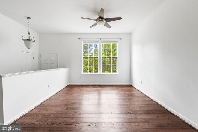 Foto del edificio - 21562 Iredell Terrace
