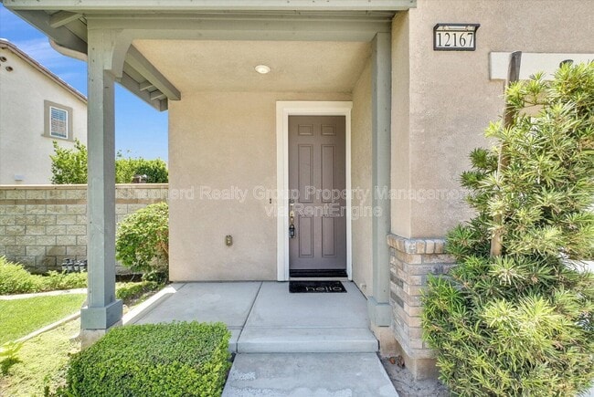 Building Photo - 12167 Chutes Ct