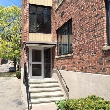 Foto del edificio - 573 Washington St