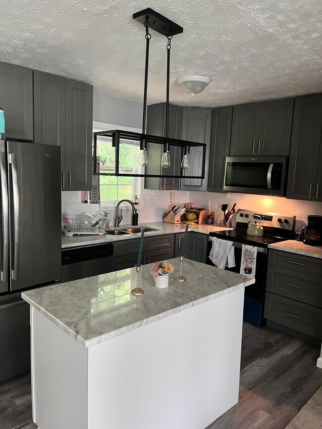 Foto del edificio - 5270 Maple Valley Rd SW