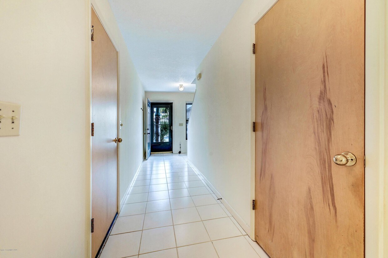 2448 Carriage Ct, Indialantic, FL 32903 Townhome Rentals in