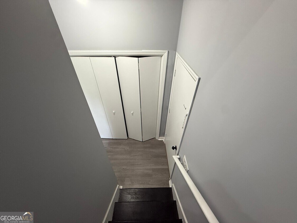 Foto principal - 1050 Rackley Way
