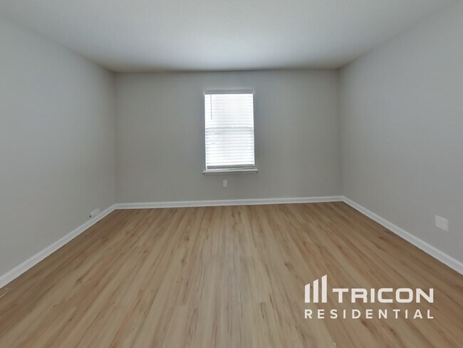 Foto del edificio - 78611 Rock Ct
