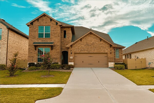 Foto principal - 10292 River Oaks Dr