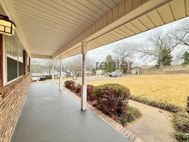 Foto del edificio - 4627 Hillmont Ln