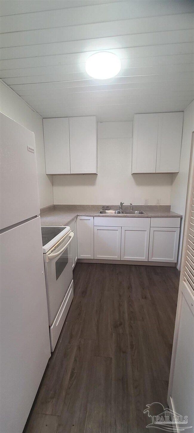 Foto del edificio - 9 Baggett Ct