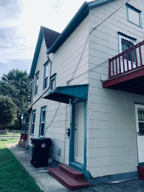 Building Photo - 7812 Elton Ave