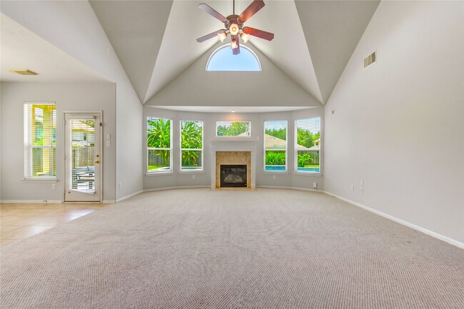 Building Photo - 7931 Black Horse Cove