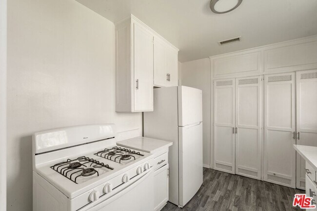 Foto del edificio - 8610 S 6th Ave