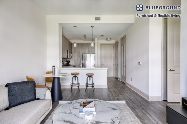 Building Photo - 8800 Doral Blvd