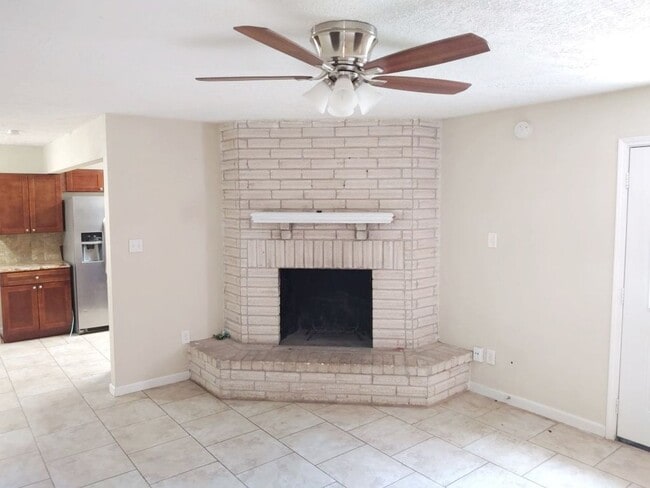 Foto del edificio - 2607 Quiver Ln