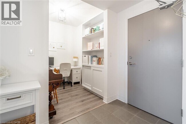 Photo du bâtiment - 10 Concord Pl