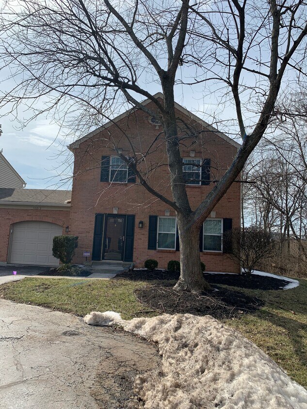 Primary Photo - 10813 Fallsington Ct
