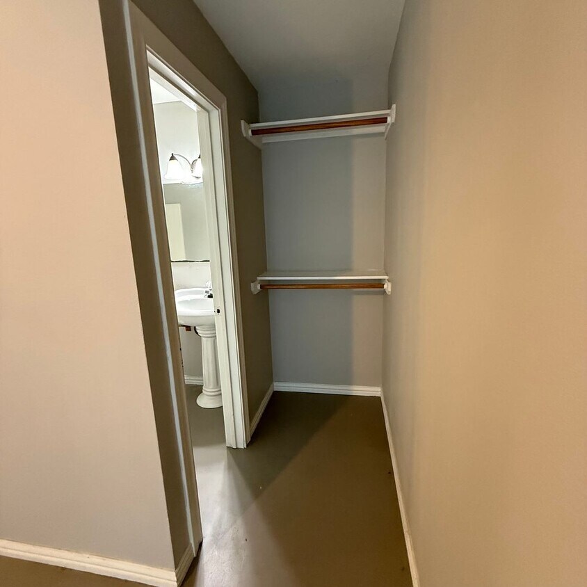 Foto del edificio - $500 Off 1st Full Month!* All Utilities In...