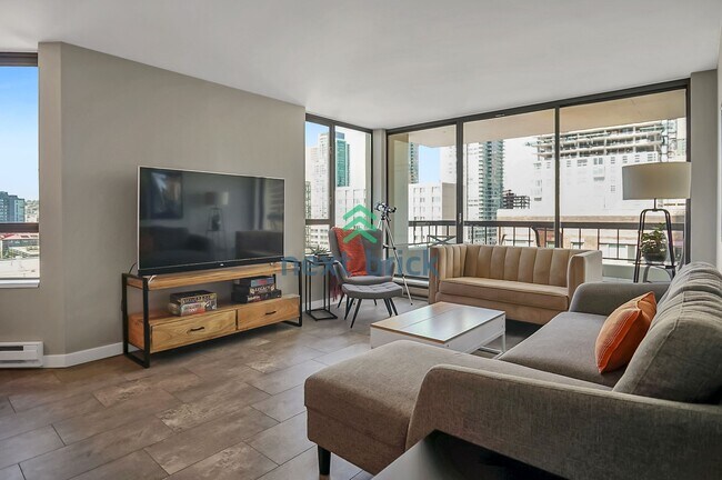 Building Photo - 1 BED & 1 BATH CONDO FOR RENT