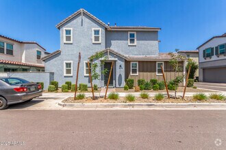 Building Photo - 4833 S Ferric