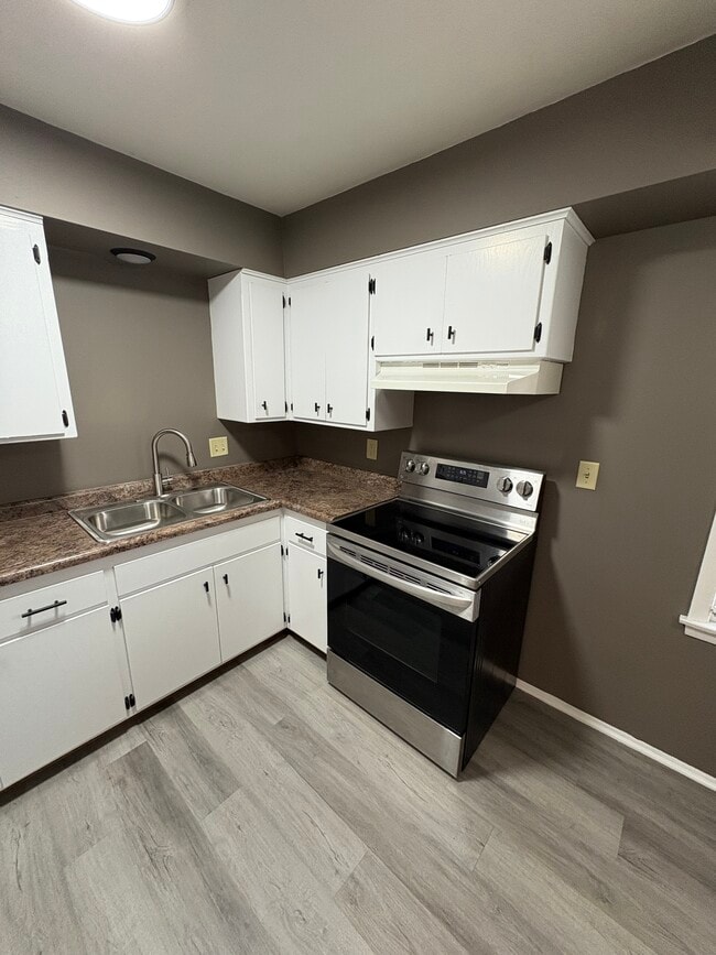 Foto del edificio - 2950 N 184th St