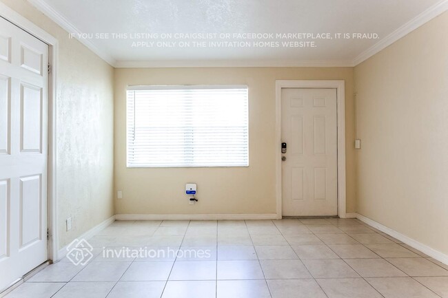 Foto del edificio - 5576 Souchak Dr