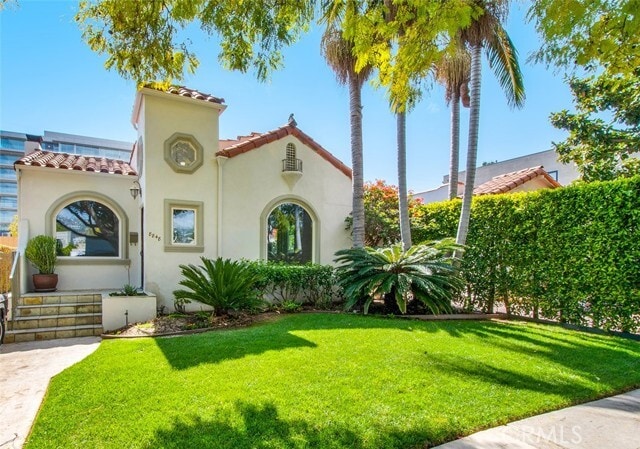 Foto del edificio - 8848 Ashcroft Ave