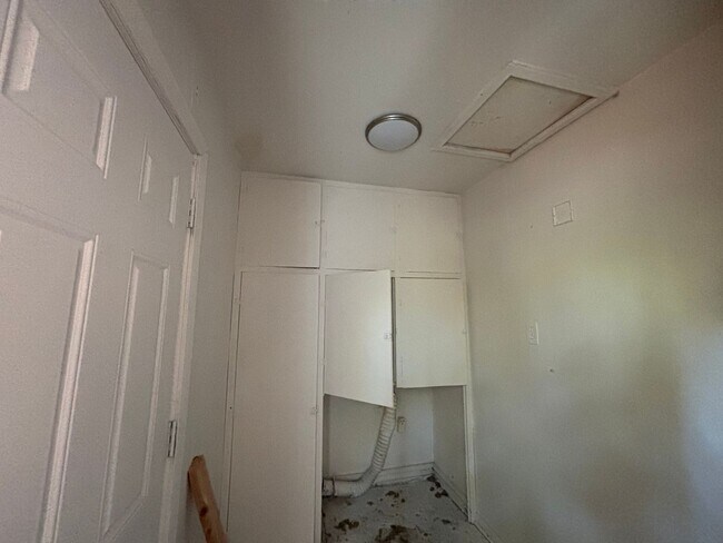 Foto del edificio - 533 SE 36th St