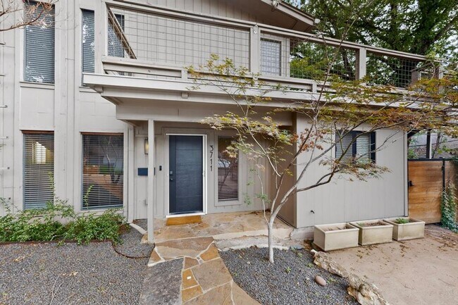 Foto del edificio - 3711 Meredith St