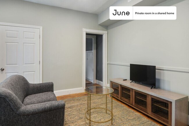 Foto del edificio - Room in Shared 7 bed/2.5 bath home in Harvard Square (Cambridge)