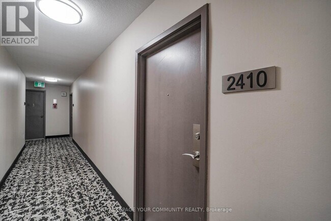 Building Photo - 3390-3390 Weston Rd