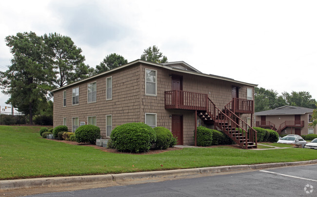 Building Photo - Woodwinds Apartments