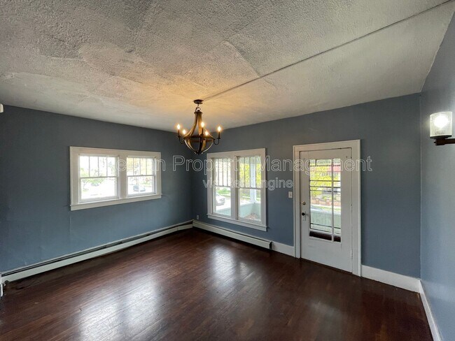 Foto del edificio - 428-428 S Westnedge Ave